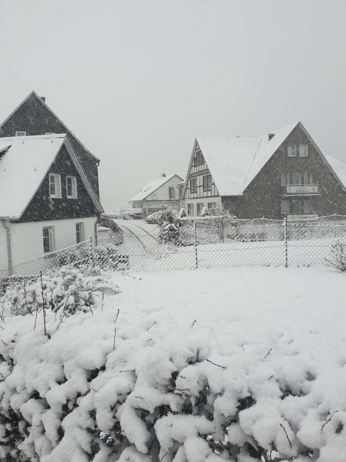 Zur Fredeburg Hotel Schmallenberg Buitenkant foto